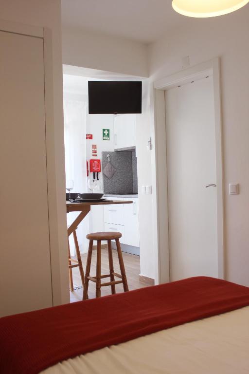 Uma televiso e/ou sistema de entretenimento em Casas d'Almofala
