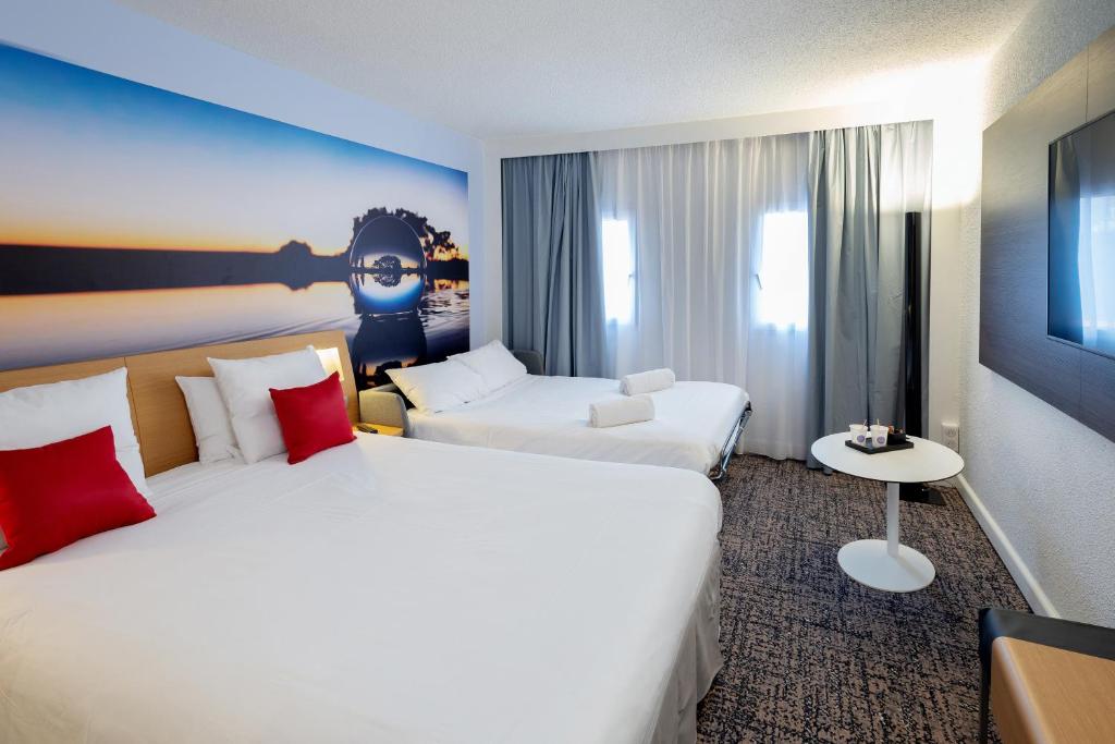 
Superior room with One Double Bed and Double Sofa Bed
