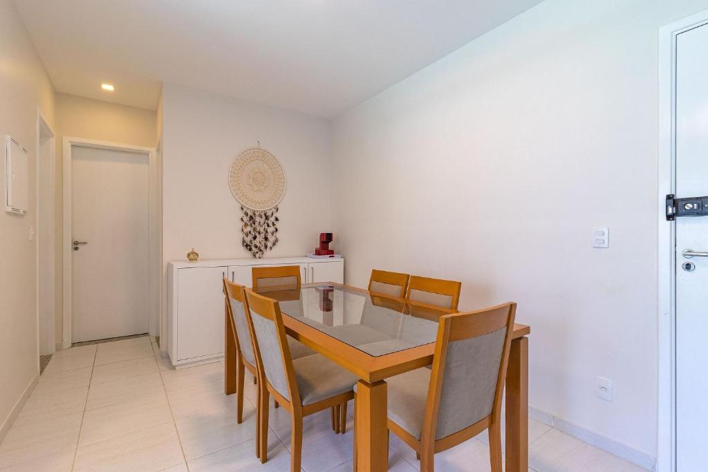  Apartamento decorado e equipado no Muro Alto Clube por Carpediem