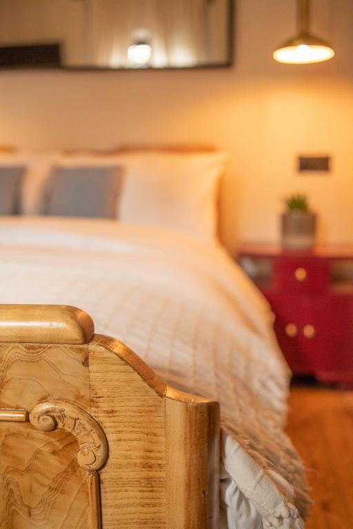 Postel nebo postele na pokoji v ubytování Philos Guesthouse
