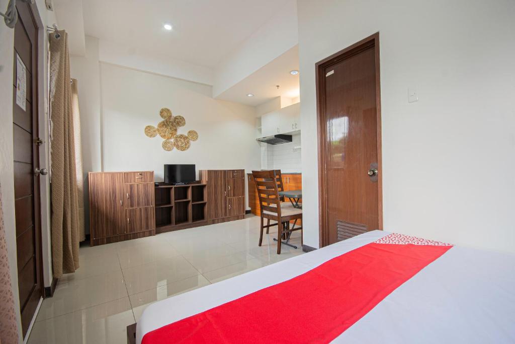 Postel nebo postele na pokoji v ubytování Cornerstone Manor Inn
