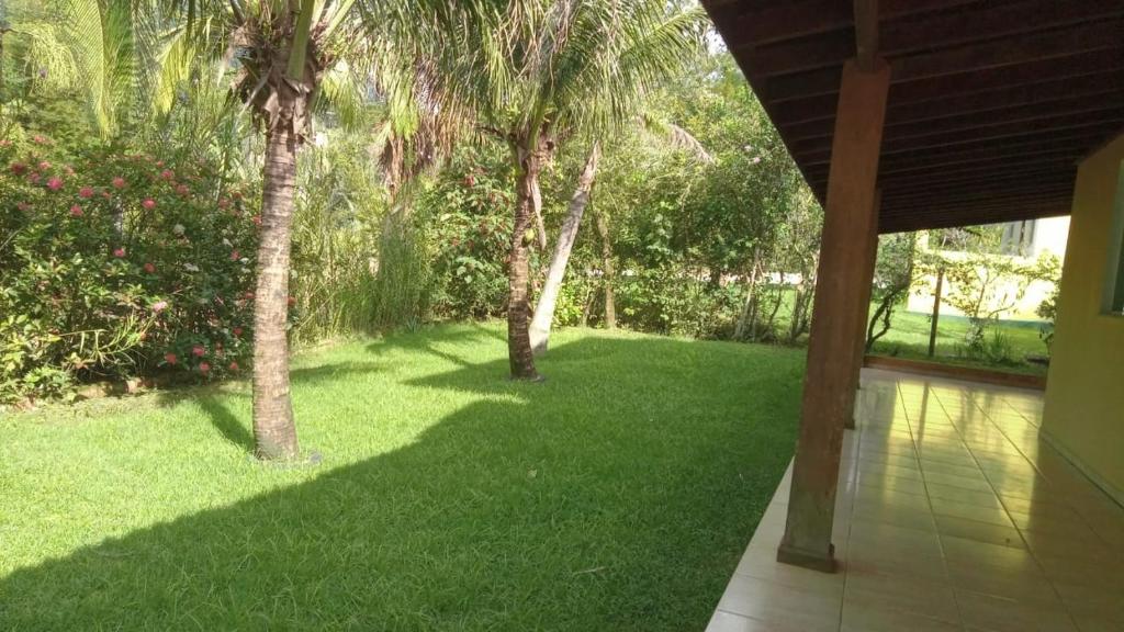  Chácara Recanto dos Pássaros com Rio no terreno