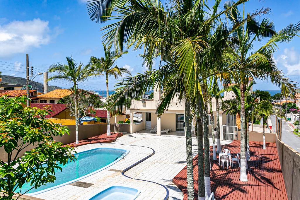  Amplo Duplex a 500m da Praia do Santinho MDS018
