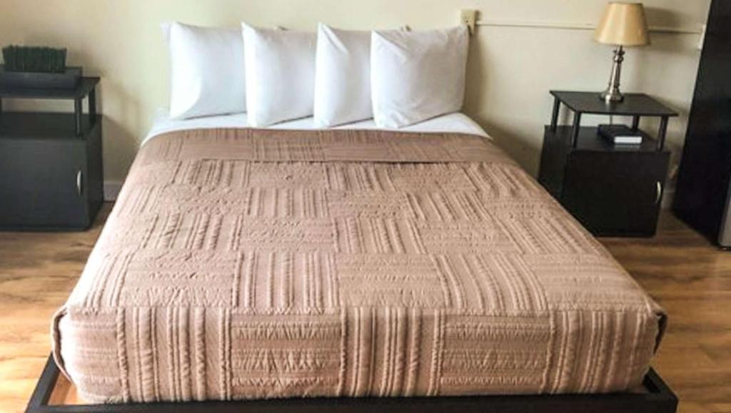 Colonial Inn Ellsworth - Salle Queen - Non-fumeurs
