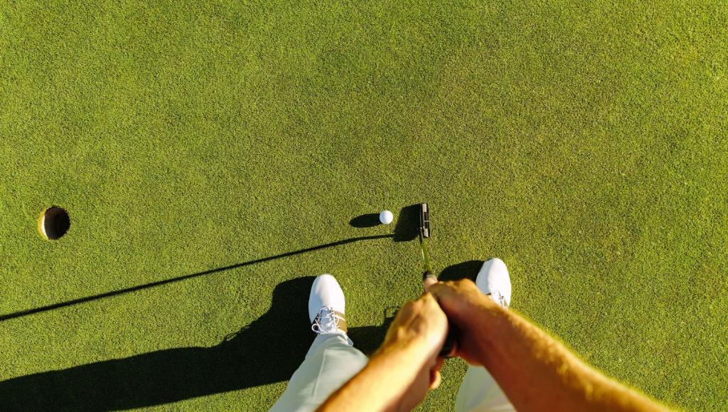 Golf v penzionu – hostince nebo okolí