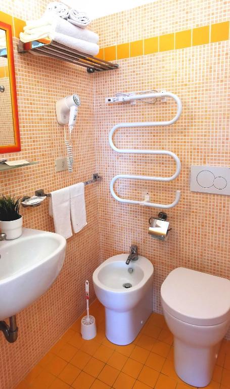 Łazienka w obiekcie Hotel Bellini