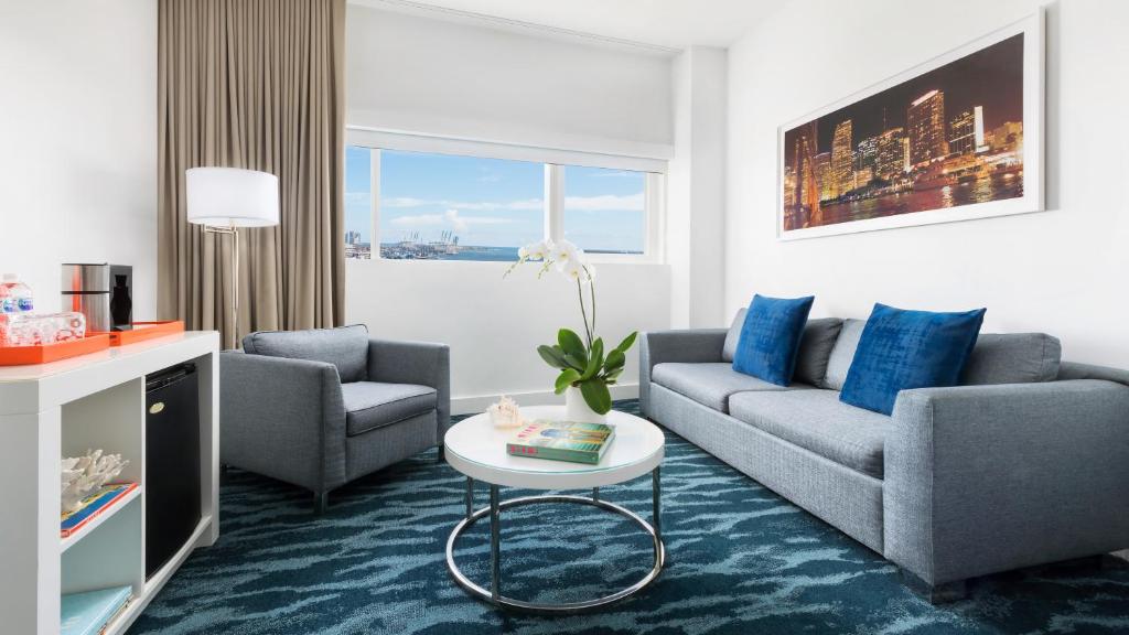 Posezení v ubytování YVE Hotel Miami
