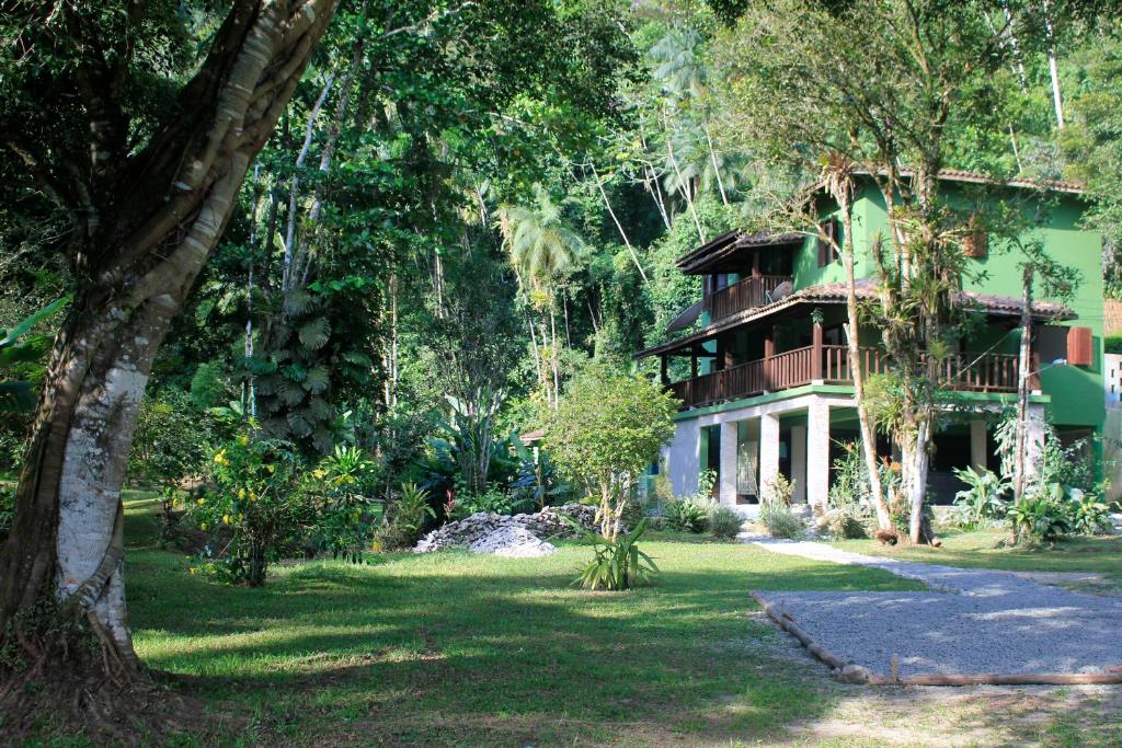  Sitio com linda casa pertinho da praia