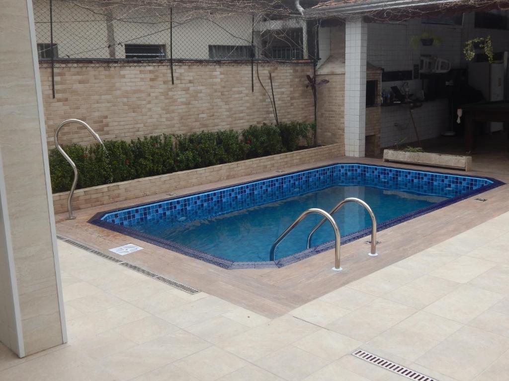  Casa Grande com Piscina e Churrasqueira