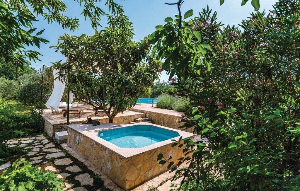 Bazén v ubytovaní Extraordinary Villa Marija in Kastela alebo v jeho blízkosti