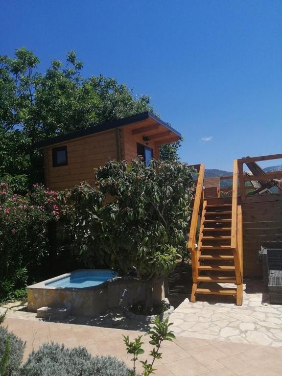 Bazén v ubytovaní Extraordinary Villa Marija in Kastela alebo v jeho blízkosti