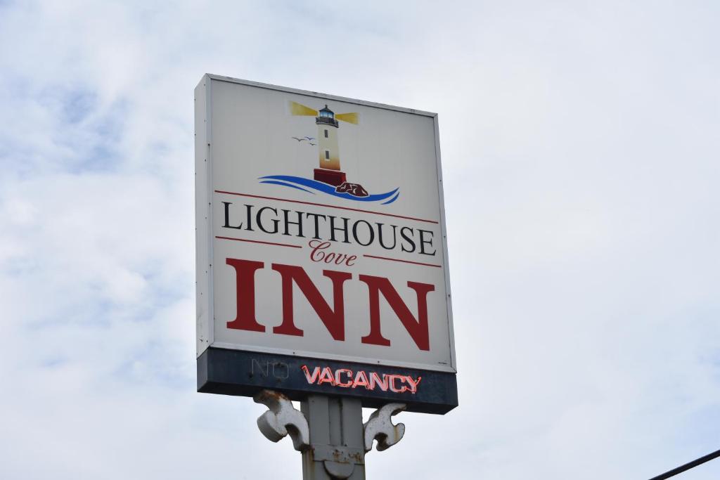 Certifikát, hodnocení, plakát nebo jiný dokument vystavený v ubytování Lighthouse Cove Inn