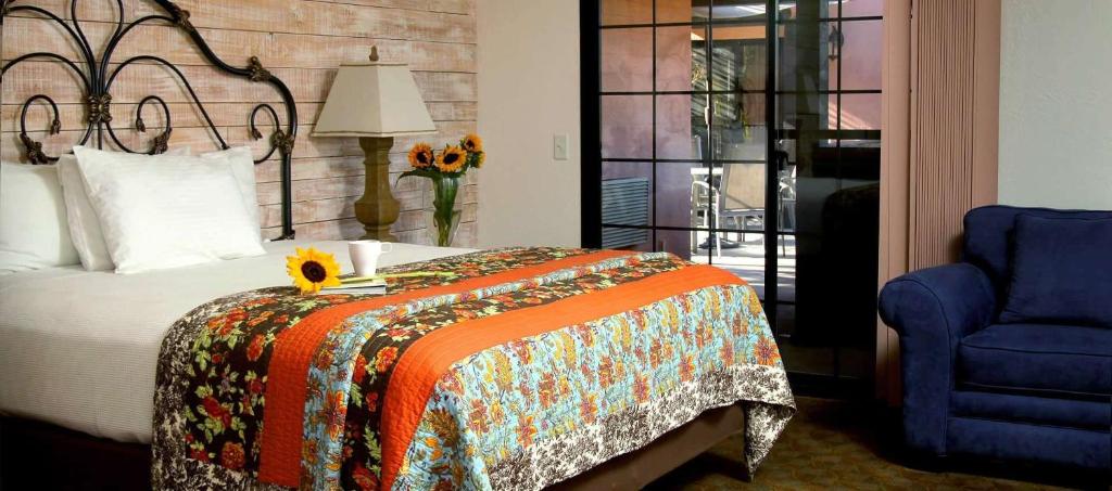 Hotel California - 
