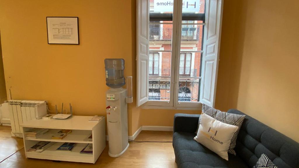 Posezení v ubytování INSIDEHOME Valladolid Centro -Hab con baño privado en el centro y OPCION DE PARKING-