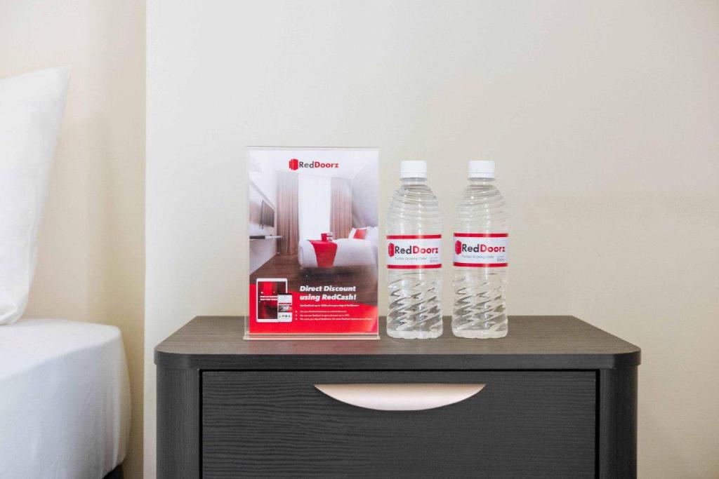 Fotografie z fotogalerie ubytování RedDoorz Plus @ Vantas Hotel Parbaba v destinaci Sinapuran