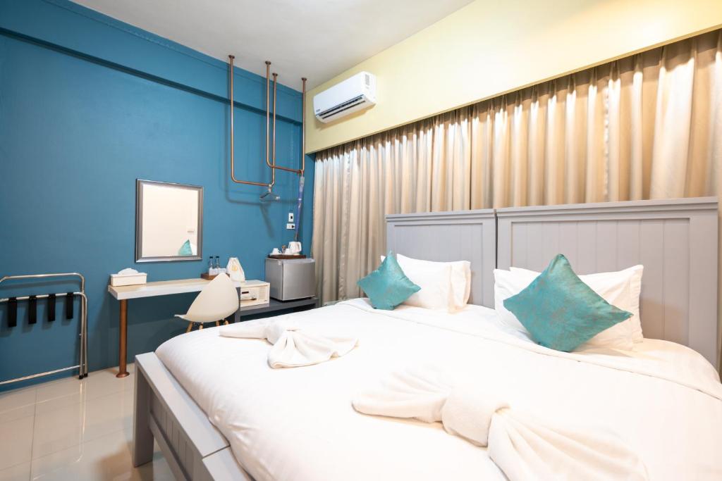 The Iconic Hotel Ranong - 5