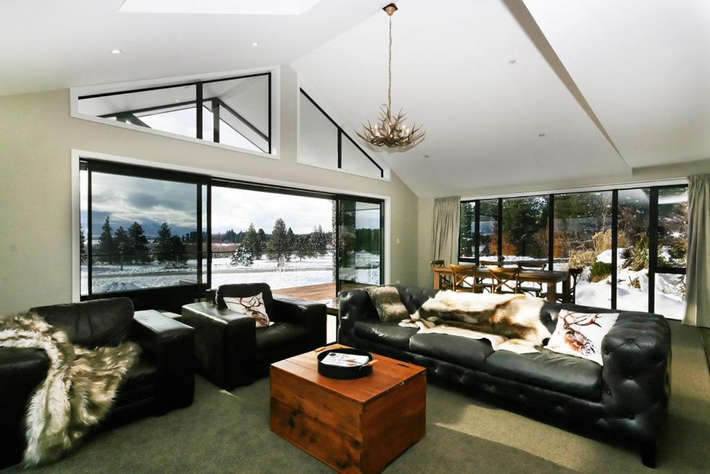 Lake Views at Antler Lodge