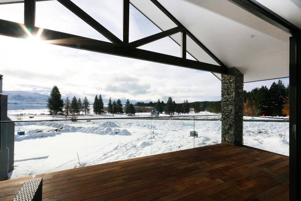 Lake Views at Antler Lodge - Resim 14