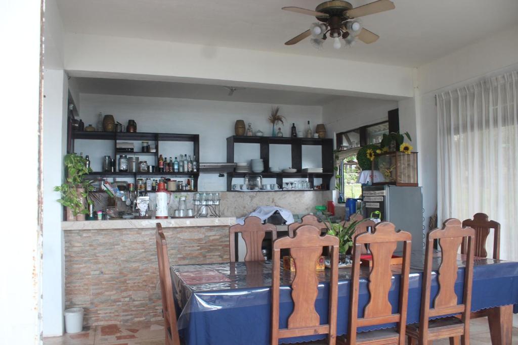 Nápoje v ubytování RedDoorz Hostel Hardin De Corales La Union