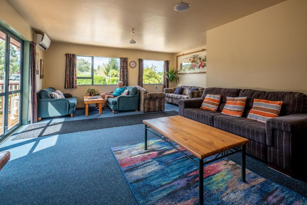 Posezení v ubytování Kakapo Lodge