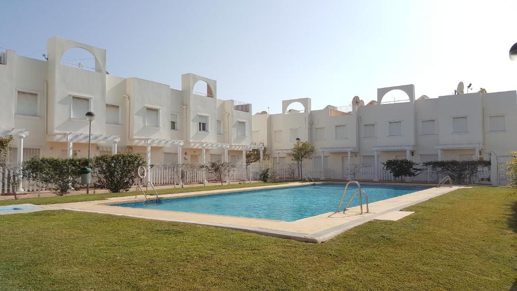 Apartment Homes of Spain, Casa Duplex Urbanizacion Fuentemar ...