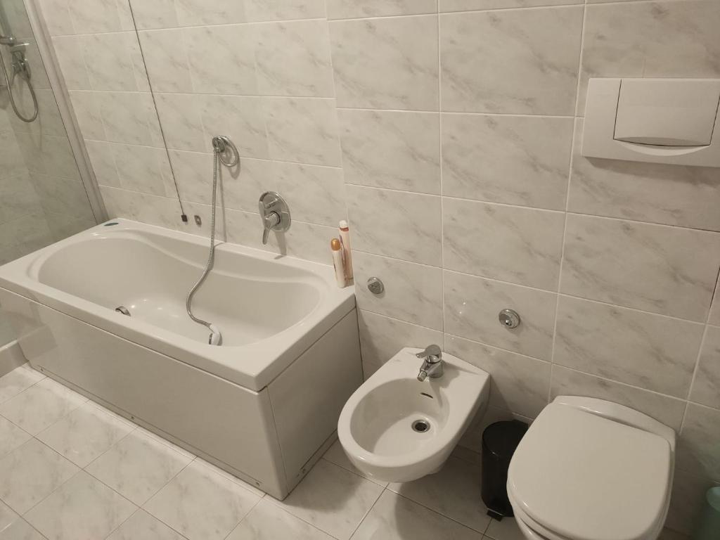Bathroom sa Matisse1