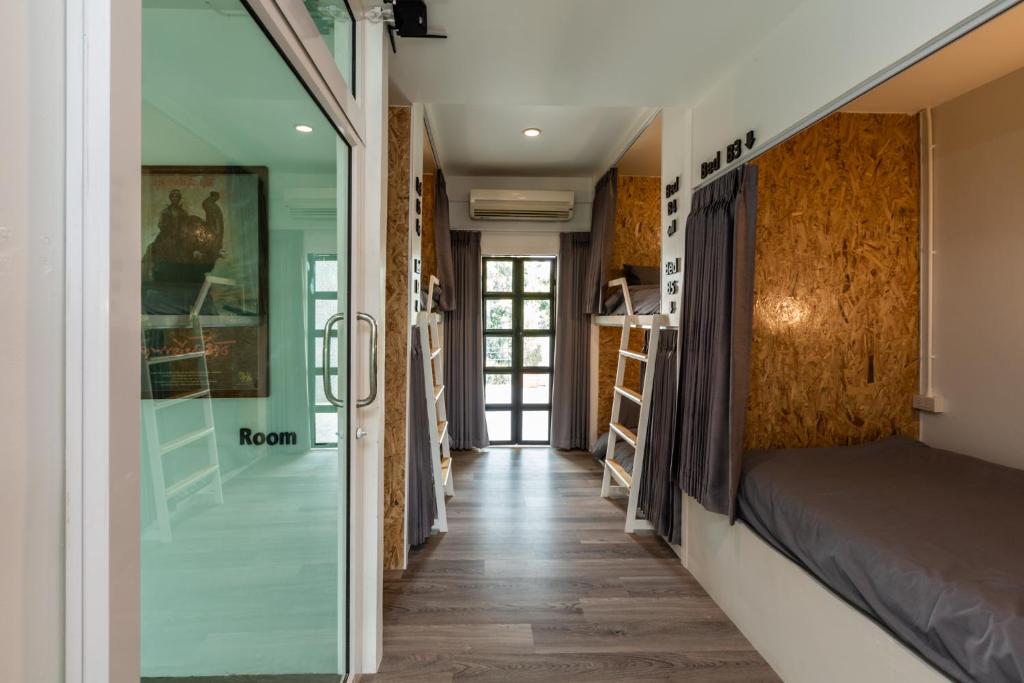 Postel nebo postele na pokoji v ubytování My Way Hostel Chiang Mai