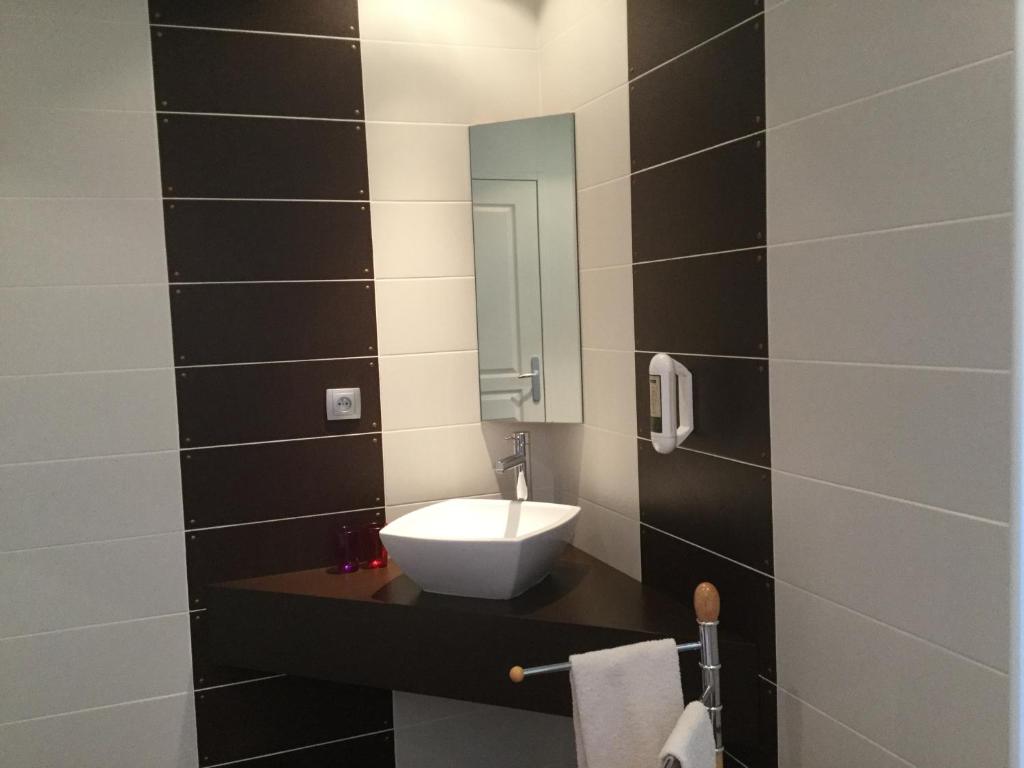 Auberge Les Hauts De Chenas - Grande Chambre Double