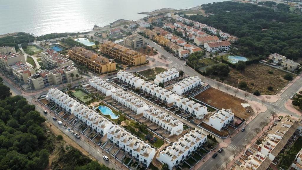 CHALET ADOSADO DULCINEA NUEVO 2020, Alcossebre – Bijgewerkte ...