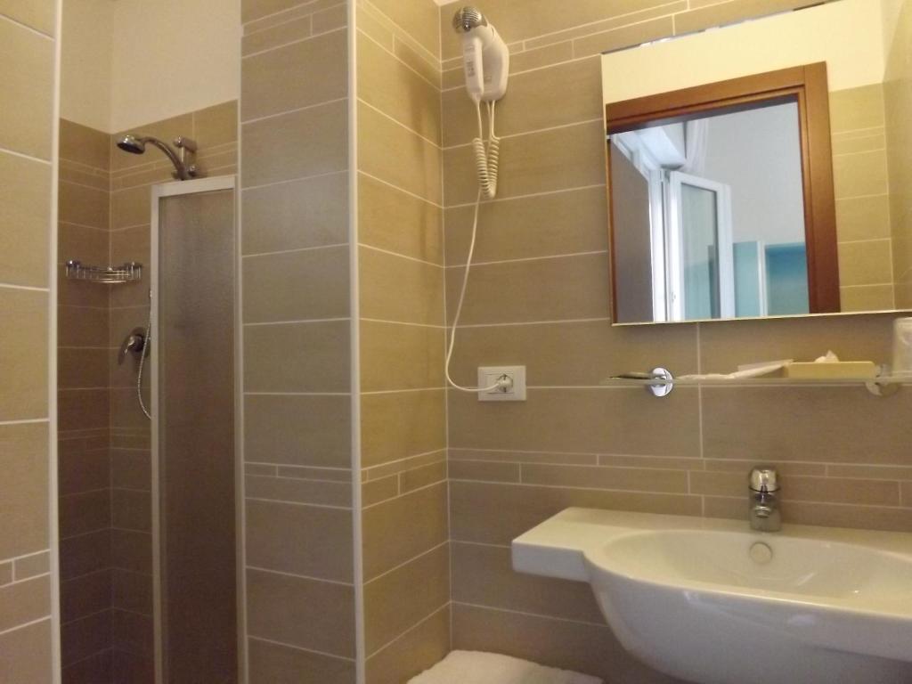 TURA HOTEL