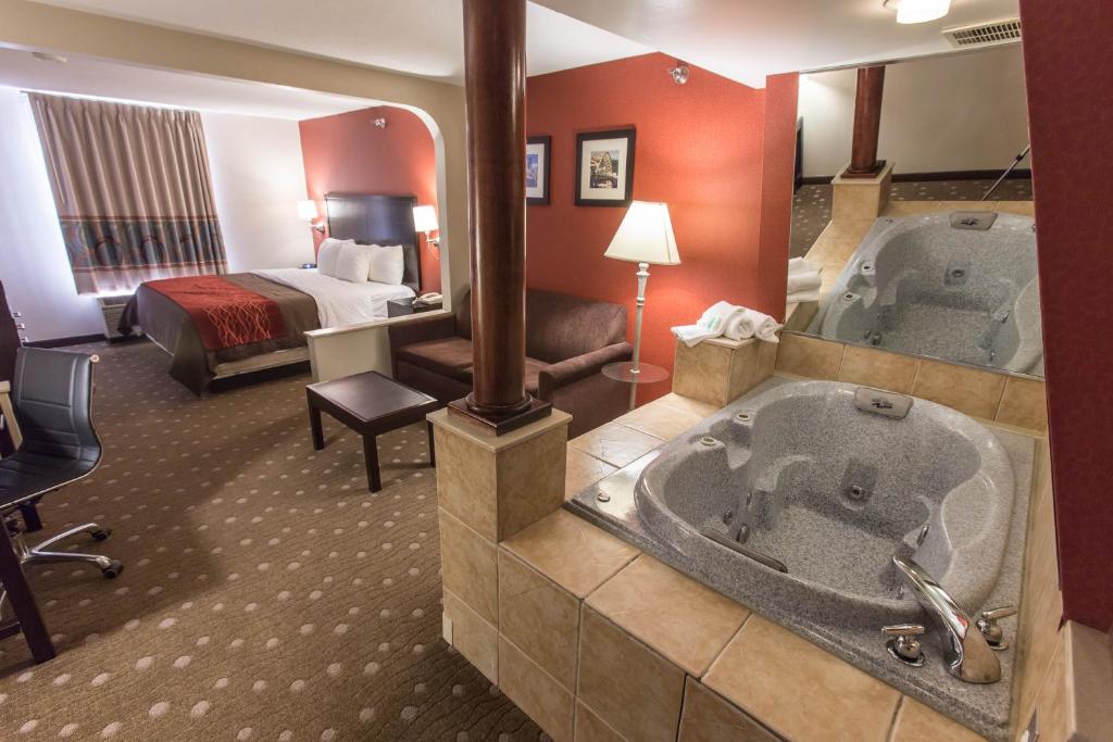 Comfort Inn - 
