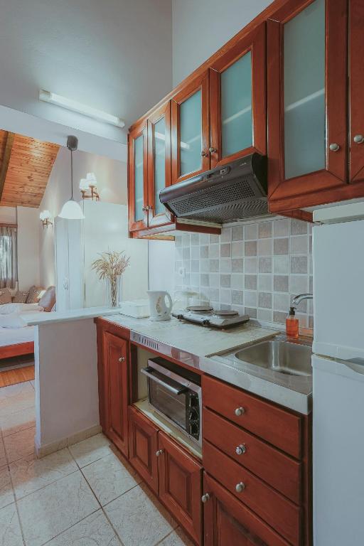 Sunny Garden Aparthotel - 5