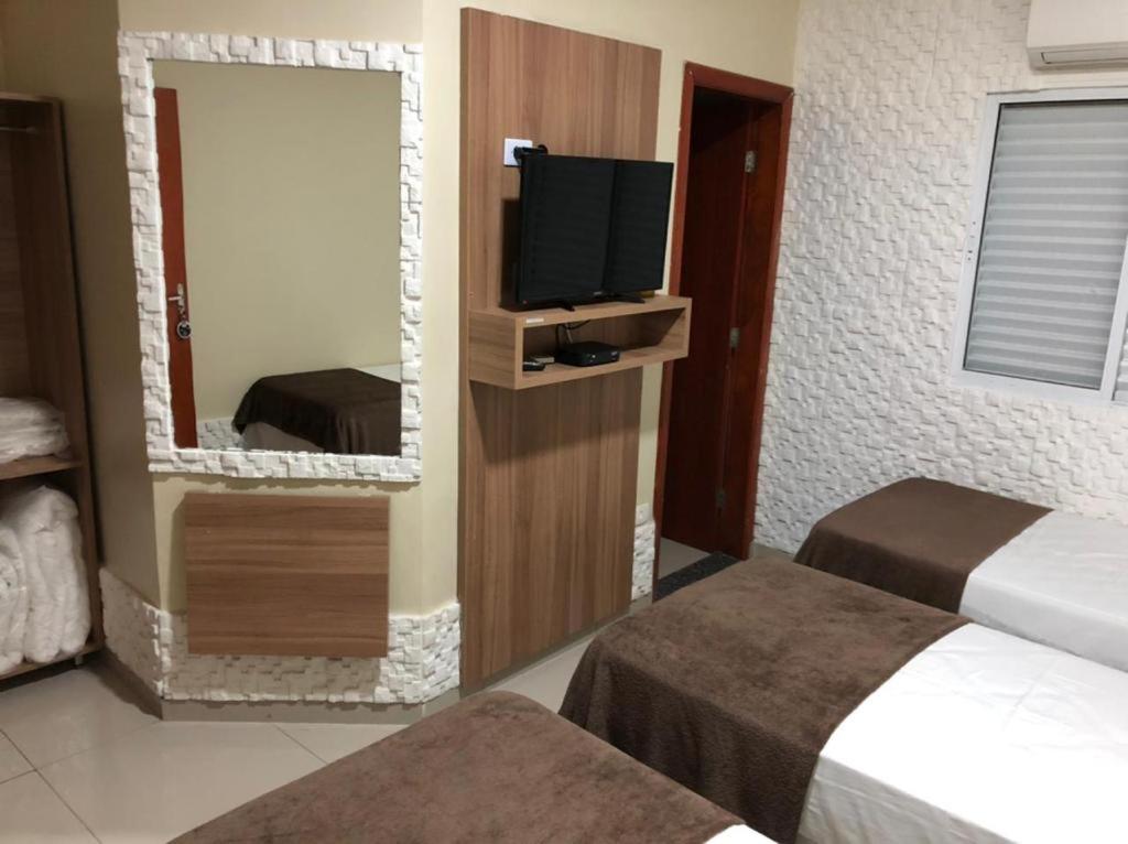  Aeroporto Plaza Hotel