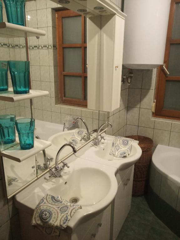 Kúpeľňa v ubytovaní Vendégház a Csabay Kúriához