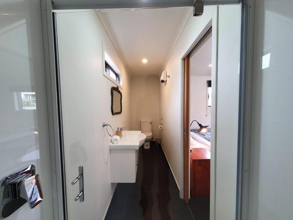 Star Cottages - Double Room With Park View