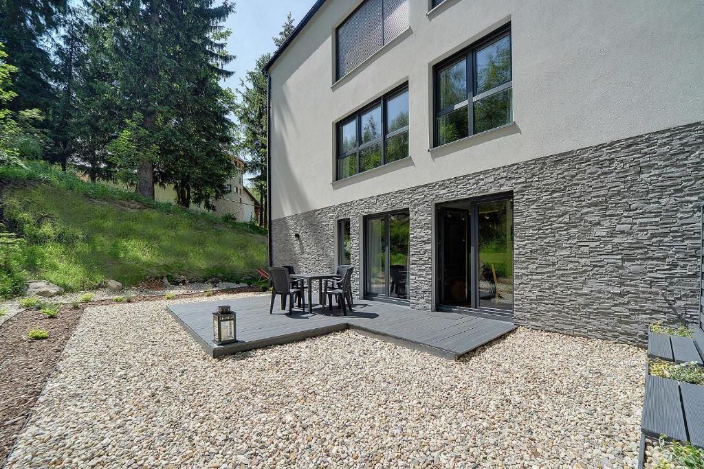Budova, kde se apartmán nachází