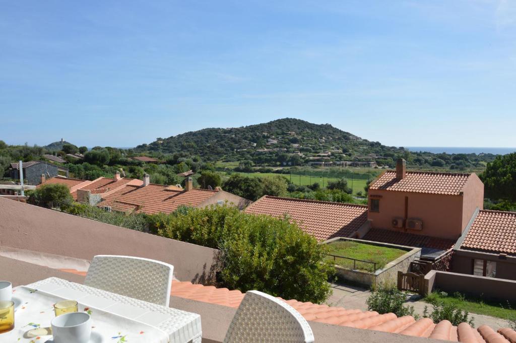 A general mountain view or a mountain view taken from the holiday home