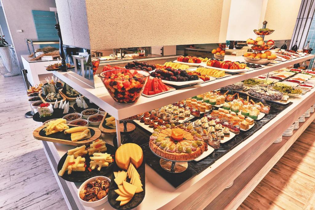 Carine Hotel Park - 3