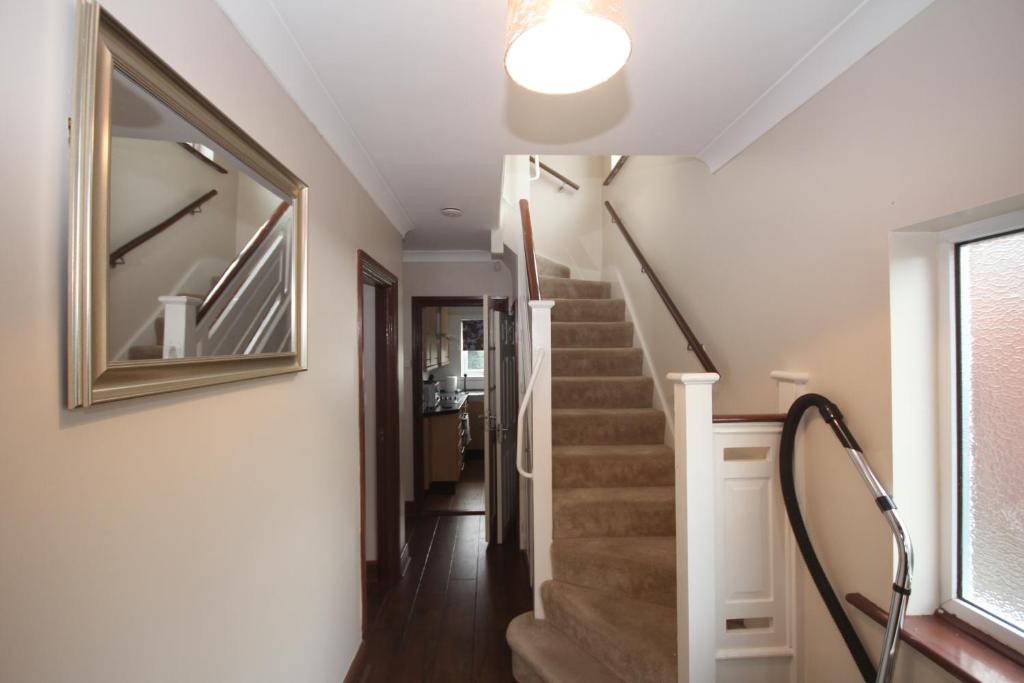 Kenton House - Three-Bedroom House