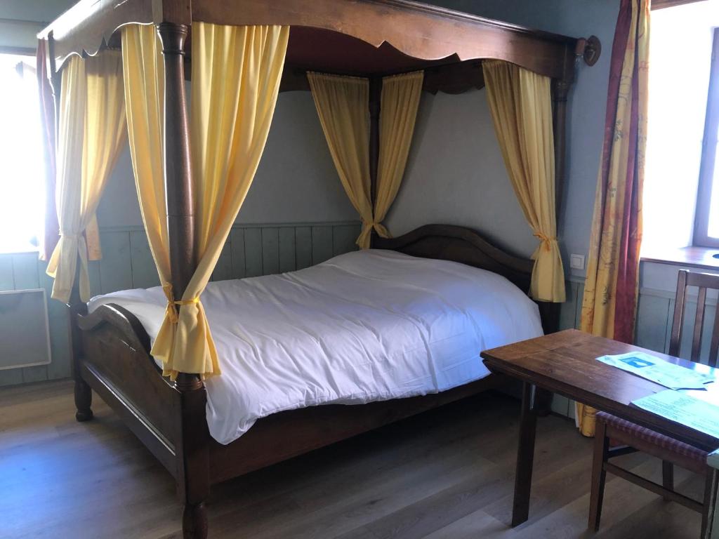 Auberge du Renard'eau - Suite Con Bañera De Hidromasaje