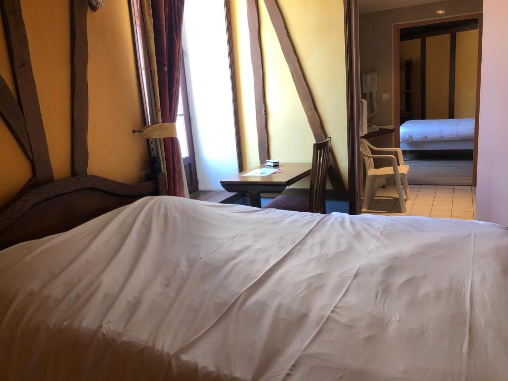 Auberge du Renard'eau - Triple Room - Disability Access