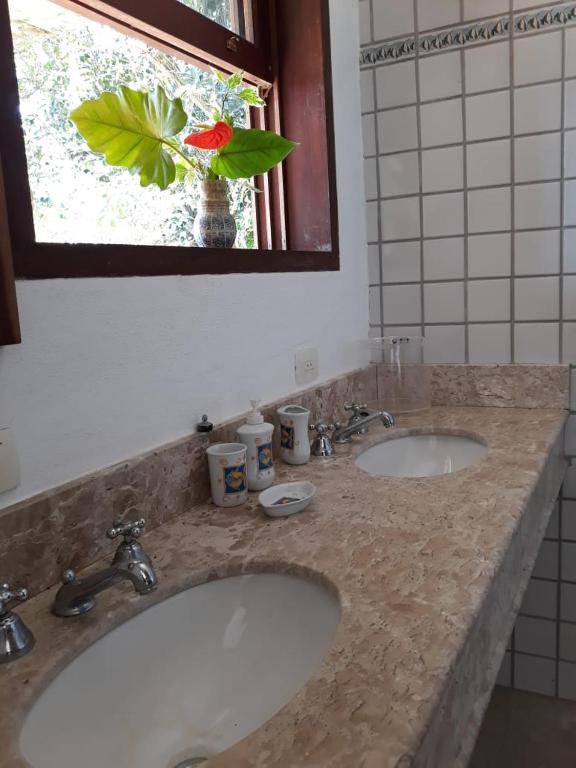  CASA NA ILHA DO ALGODÃO - PARATY - RJ