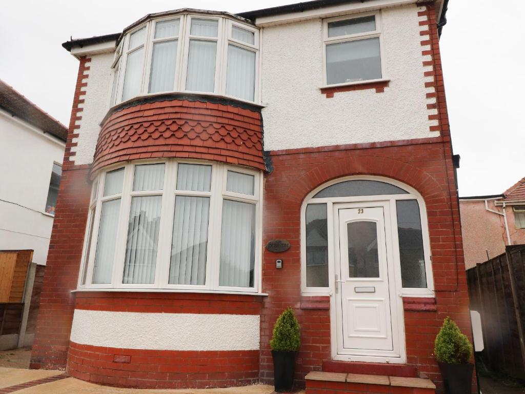 Gallery image of 23 Ryden Avenue in Cleveleys
