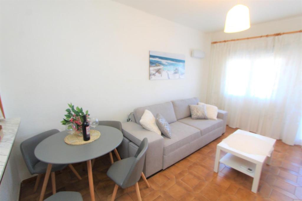 APARTAMENTO ISLA MENORCA REF 8044, Playas de Orihuela ...