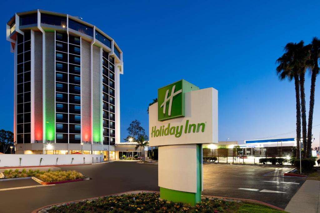 Imagen de la galería de Holiday Inn Long Beach - Airport, an IHG Hotel, en Long Beach