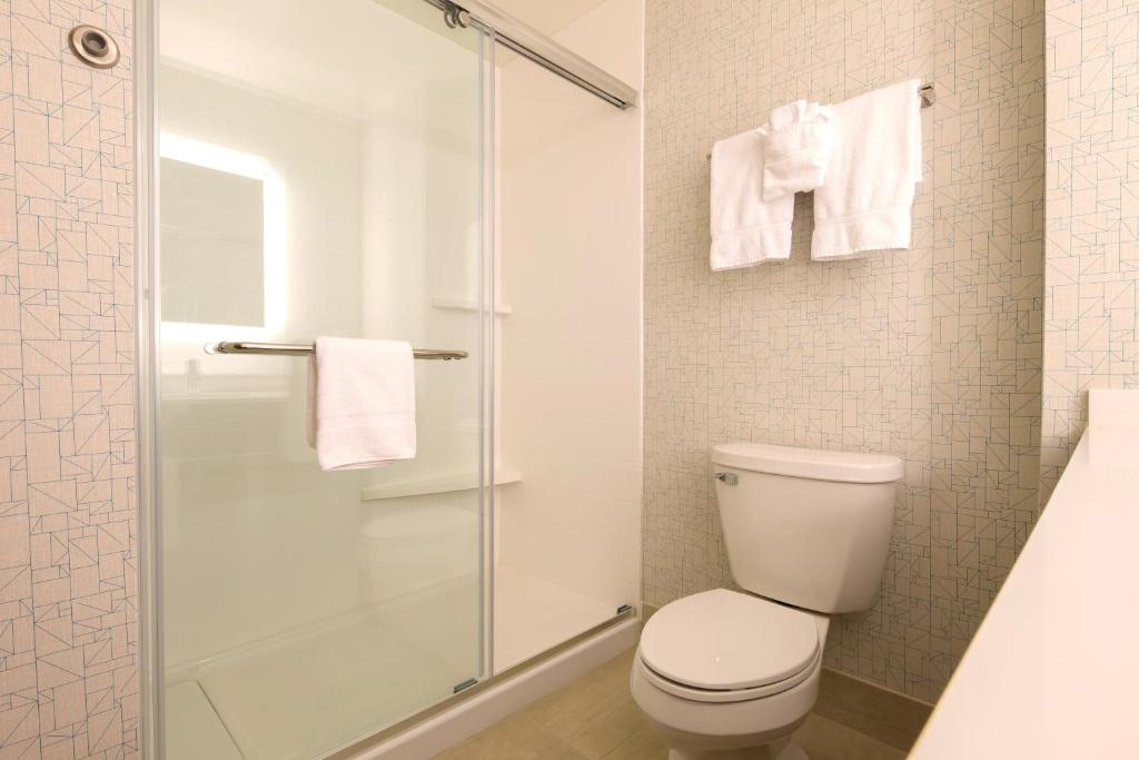 Holiday Inn Express & Suites Monroe by IHG - Suite King