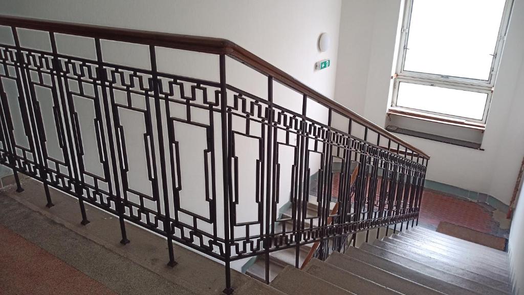Bydlení v centru OV blízko Stodolní, bez výtahu - Two-Bedroom Apartment