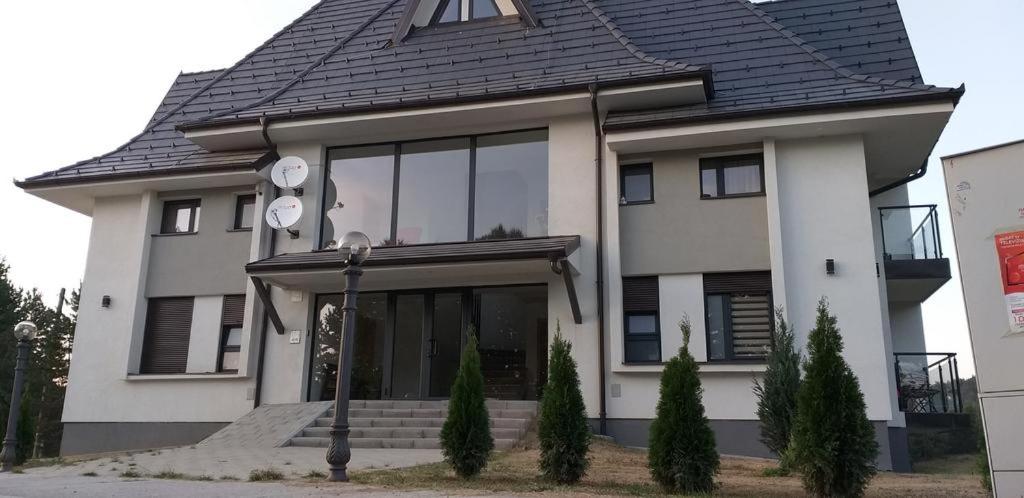 Budova, kde se apartmán nachází