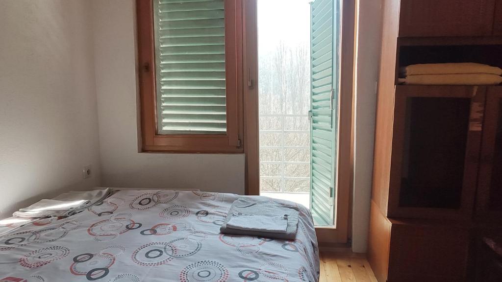 Postel nebo postele na pokoji v ubytování Jovanov Residence - Remote & Accessible