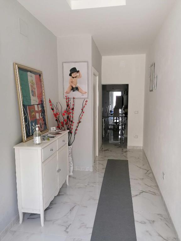 Fotografie z fotogalerie ubytování B&B WHITE HOUSE v destinaci Pulsano
